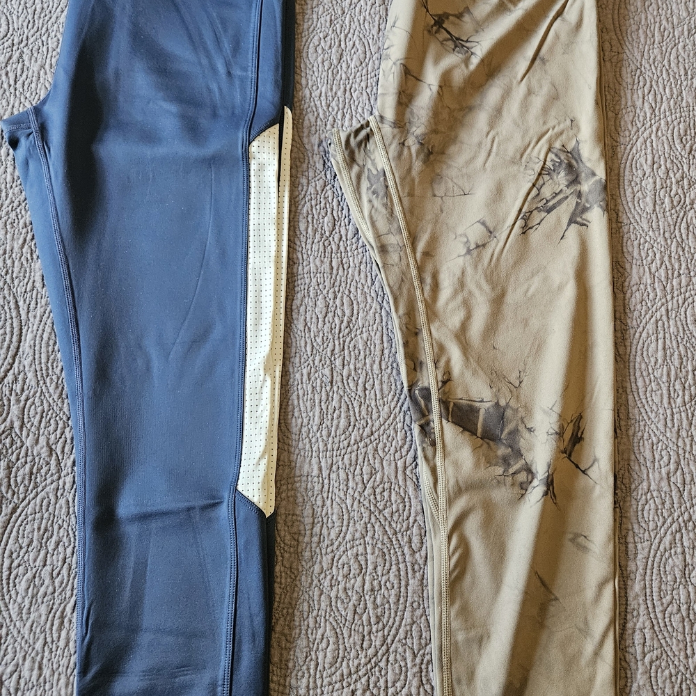 ZYIA Blue and Tan Leggings Set